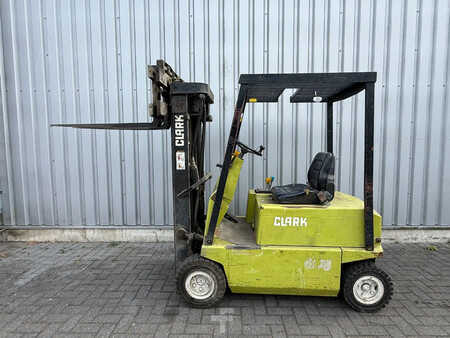 Eléctrico - 4 rodas 1991  Clark EM 15 SN Elektrische Heftruck (3)