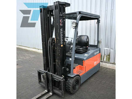 El truck - 3 hjulet 2007  Toyota 7FBEF18 Elektrische heftruck (12)