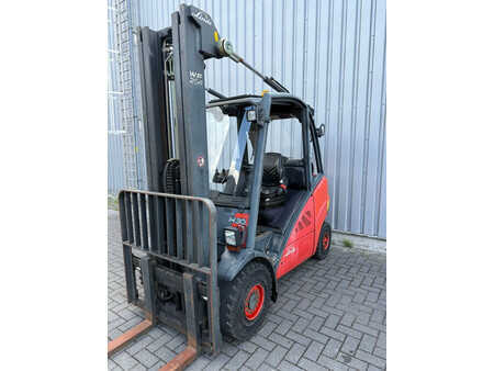 Gasoltruck 2008  Linde H30T LPG Heftruck originele draaiuren! (12)