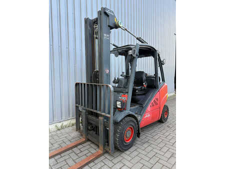 Gasoltruck 2008  Linde H30T LPG Heftruck originele draaiuren! (2)