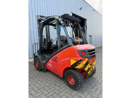 Gasoltruck 2008  Linde H30T LPG Heftruck originele draaiuren! (7)