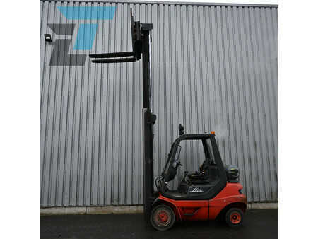 Nestekaasutrukki 2002  Linde H20T-03 LPG Heftruck (4)