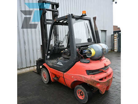 Nestekaasutrukki 2002  Linde H20T-03 LPG Heftruck (6)