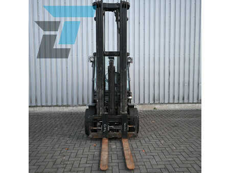 Chariots élévateurs GPL 2008  Toyota 02-8FGJF35 LPG Heftruck (10)