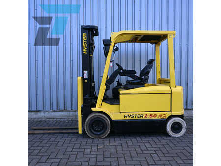 El Truck - 4-hjul 2007  Hyster J2.50XM-861 Elektrische Heftruck (1)
