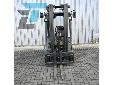 Elektro čtyřkolový VZV 2017  Linde E16P-02 Elektrische Heftruck (11)