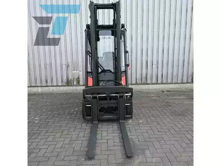 Gázüzemű targoncák 2019  Linde Linde H20T-01 (9)
