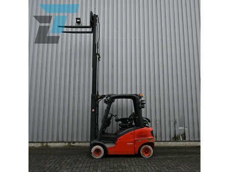 LPG VZV 2009  Linde H20T LPG Heftruck (5)