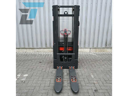 66709_780138474-15.jpg?v=1761539136