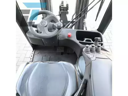 Chariots électriques à 3 roues 2017  Linde E16-02 Elektrische heftruck (13)