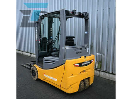 El Truck - 3-hjul 2018  Jungheinrich EFG 220 Elektrische heftruck (3)