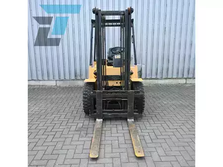 Diesel gaffeltruck 1995  CAT Lift Trucks Caterpillar DP30 Diesel heftruck (9)