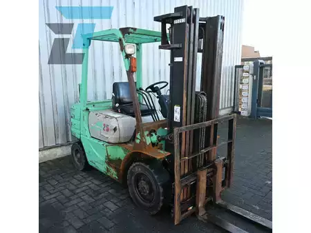 Diesel heftrucks 1998  Mitsubishi FD 25 Diesel heftruck (11)