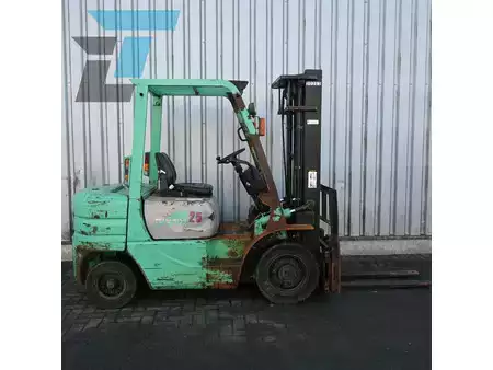 Diesel heftrucks 1998  Mitsubishi FD 25 Diesel heftruck (6)