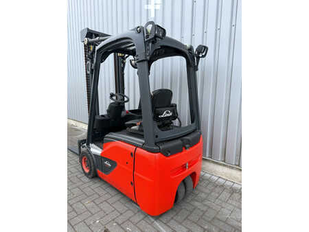 Elektro čtyřkolový VZV 2017  Linde E16C-02 Elektrische heftruck (3)