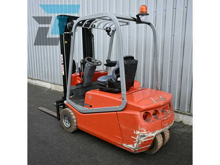 Eléctrico - 3 rodas 2006  BT C3E180 Elektrische heftruck (3)