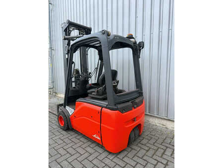Elektro 4 Rad 2012  Linde E18-01 Elektrische Heftruck (3)