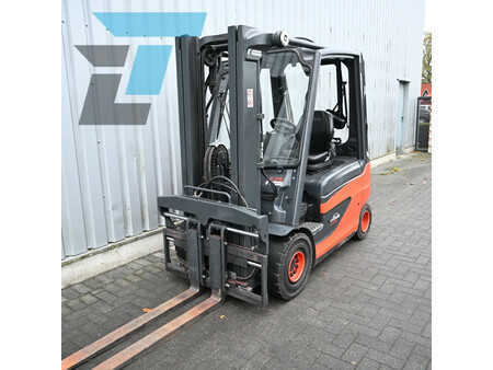 4-wiel elektrische heftrucks 2019 Linde E25-01 Elektrische Heftruck (2)