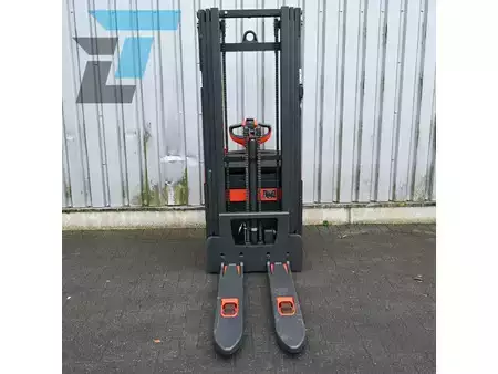 Magasemelésű béka 2020  Linde L14 Elektrische stapelaar (10)