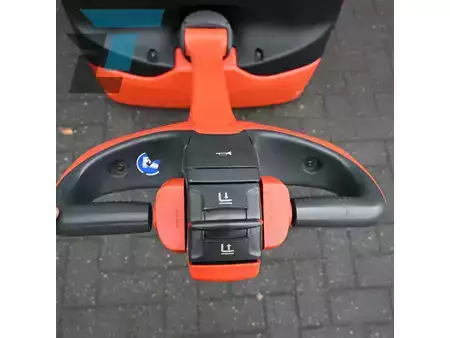 Magasemelésű béka 2020  Linde L14 Elektrische stapelaar (13)