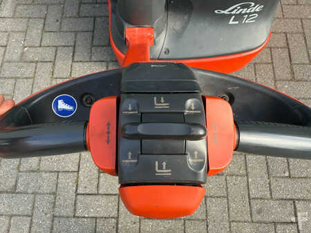 Hochhubwagen 2018  Linde L12 (13)