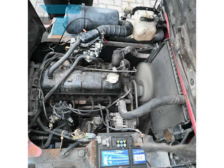 Chariots élévateurs à essence 2000  Nissan NJ02M20 Benzine heftruck (13)