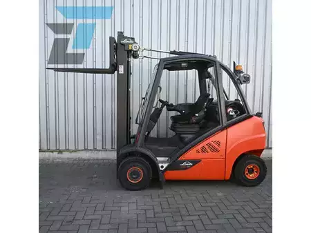 LPG Forklifts 2017  Linde H25T-02 Linde H25T-02 LPG Heftruck (4)
