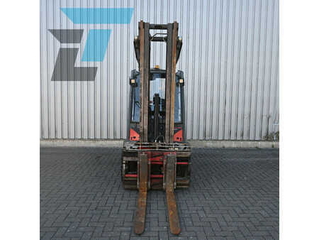 Dieselový VZV 2015  Linde H35D-02 Diesel Heftruck (10)