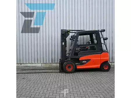 Chariots électriques à 4 roues 2018  Linde E50HL-01 Elektrische heftruck (1)