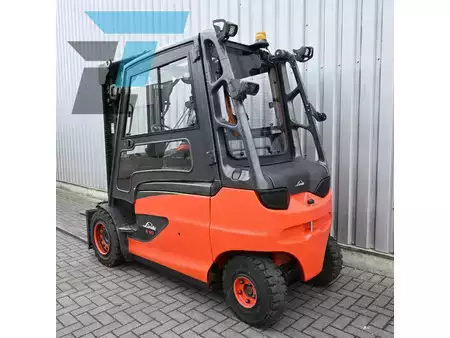 Chariots électriques à 4 roues 2018  Linde E50HL-01 Elektrische heftruck (3)