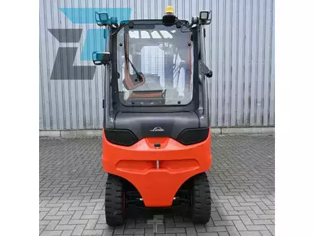 Chariots électriques à 4 roues 2018  Linde E50HL-01 Elektrische heftruck (6)