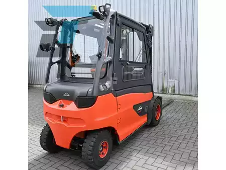 Chariots électriques à 4 roues 2018  Linde E50HL-01 Elektrische heftruck (8)