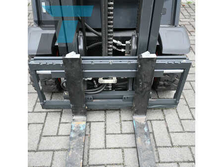 Carrelli elevatori GPL 2020  Linde H20T-01 LPG Heftruck 3649H! (13)