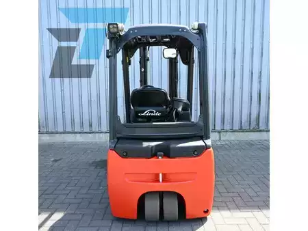Eléctrico - 3 rodas 2018  Linde E20L-02 Linde E20L-02 Elektrische heftruck (7)