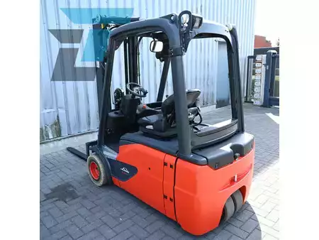 Eléctrico - 3 rodas 2018  Linde E20L-02 Linde E20L-02 Elektrische heftruck (8)