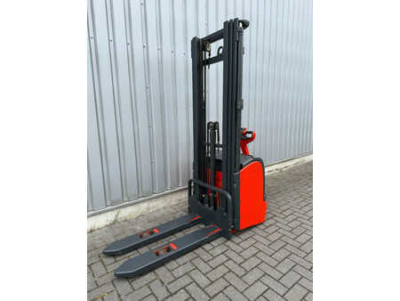 Stoccatori 2008  Linde L14 Elektrische Stapelaar (2)