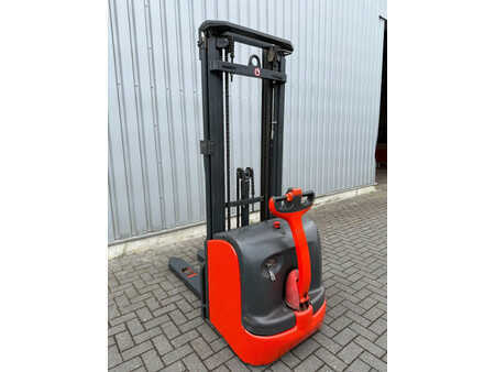 Stoccatori 2008  Linde L14 Elektrische Stapelaar (8)