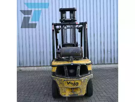 LPG heftrucks 2012  Yale GLP30VX V3045 LPG Heftruck (6)