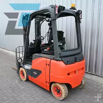 Chariots électriques à 4 roues 2018  Linde E16PH-02 (3)