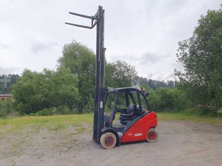 LPG Forklifts 2018  Linde H25T - 02 (4)