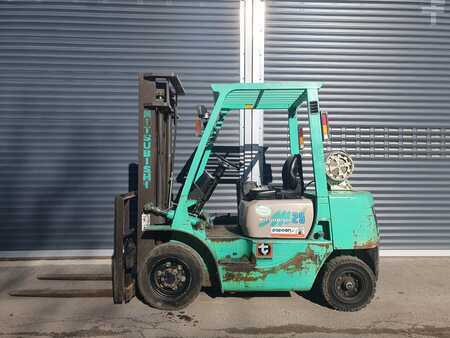 Gasoltruck 1995  Mitsubishi FG 25 (1)