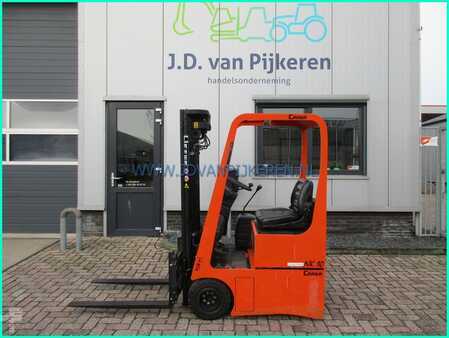 3-wiel elektrische heftrucks 2002  Carer NK10 COMPACT 2146uur! triplex+sideshift+accu80% (1)