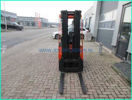 3-wiel elektrische heftrucks 2002  Carer NK10 COMPACT 2146uur! triplex+sideshift+accu80% (13)