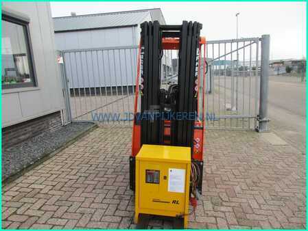 3-wiel elektrische heftrucks 2002  Carer NK10 COMPACT 2146uur! triplex+sideshift+accu80% (14)