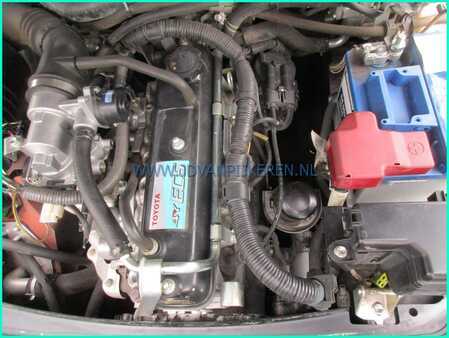 Toyota 02-8FGJF35 triplex5m+shift+forkpositioner+TUV 5889uur!