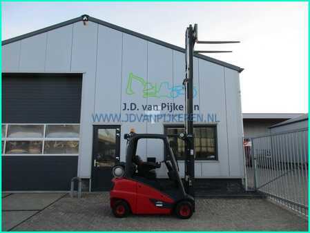 Chariots élévateurs GPL 2016  Linde H20T-01 evo triplex4.6m+freelift+sideshift 2.1m high (11)