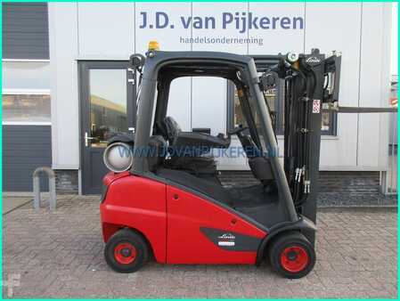 Chariots élévateurs GPL 2016  Linde H20T-01 evo triplex4.6m+freelift+sideshift 2.1m high (8)