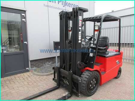 Elektryczne 4-kołowe 2013  Heli CPD35G2 3.5t 2233uur triplex4.5m+sideshift+accu81%+TUV (3)