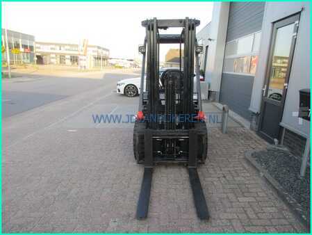 Carrelli elevatori diesel 2004  Toyota 62-7FDF30 3ton diesel triplex4.7m+freelift+sideshift (11)