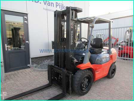 Carrelli elevatori diesel 2004  Toyota 62-7FDF30 3ton diesel triplex4.7m+freelift+sideshift (3)